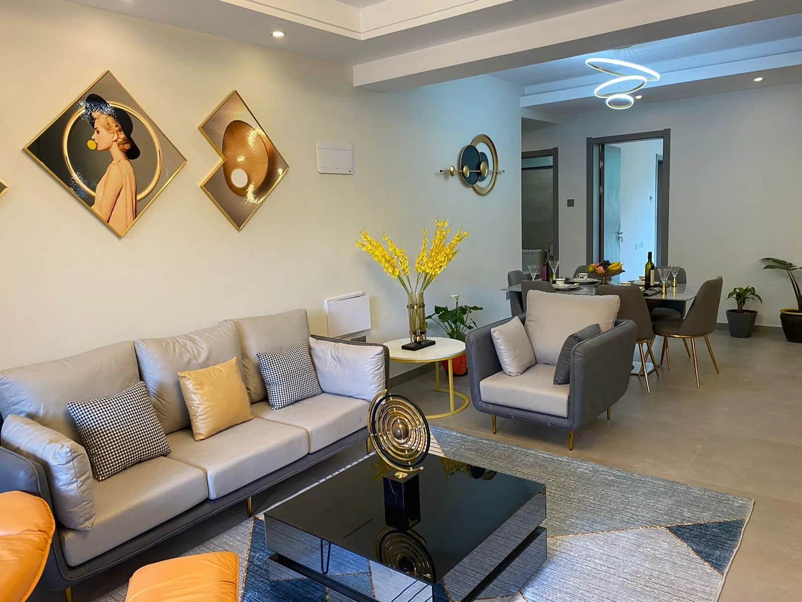 Modern Living on Riverside Drive 2 bedrooms 6 Modern Living on Riverside Drive 2 bedrooms 6