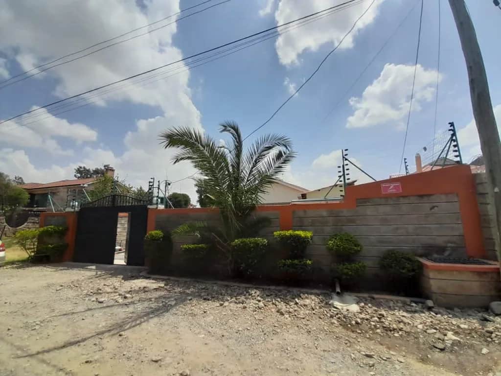 3 BEDROOM BUNGALOW FOR SALE IN SYOKIMAU OFF KATANI ROAD FROM KES 12.9 MILLION-0 3 BEDROOM BUNGALOW FOR SALE IN SYOKIMAU OFF KATANI ROAD FROM KES 12.9 MILLION-0