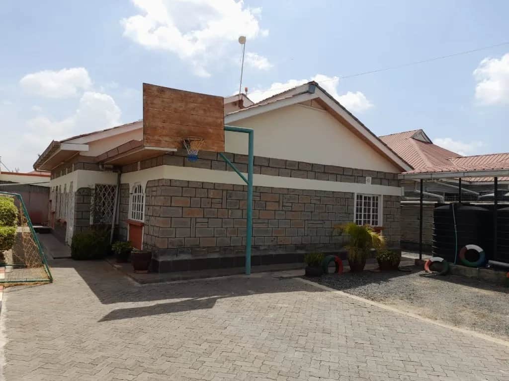 3 BEDROOM BUNGALOW FOR SALE IN SYOKIMAU OFF KATANI ROAD FROM KES 12.9 MILLION-1 3 BEDROOM BUNGALOW FOR SALE IN SYOKIMAU OFF KATANI ROAD FROM KES 12.9 MILLION-1