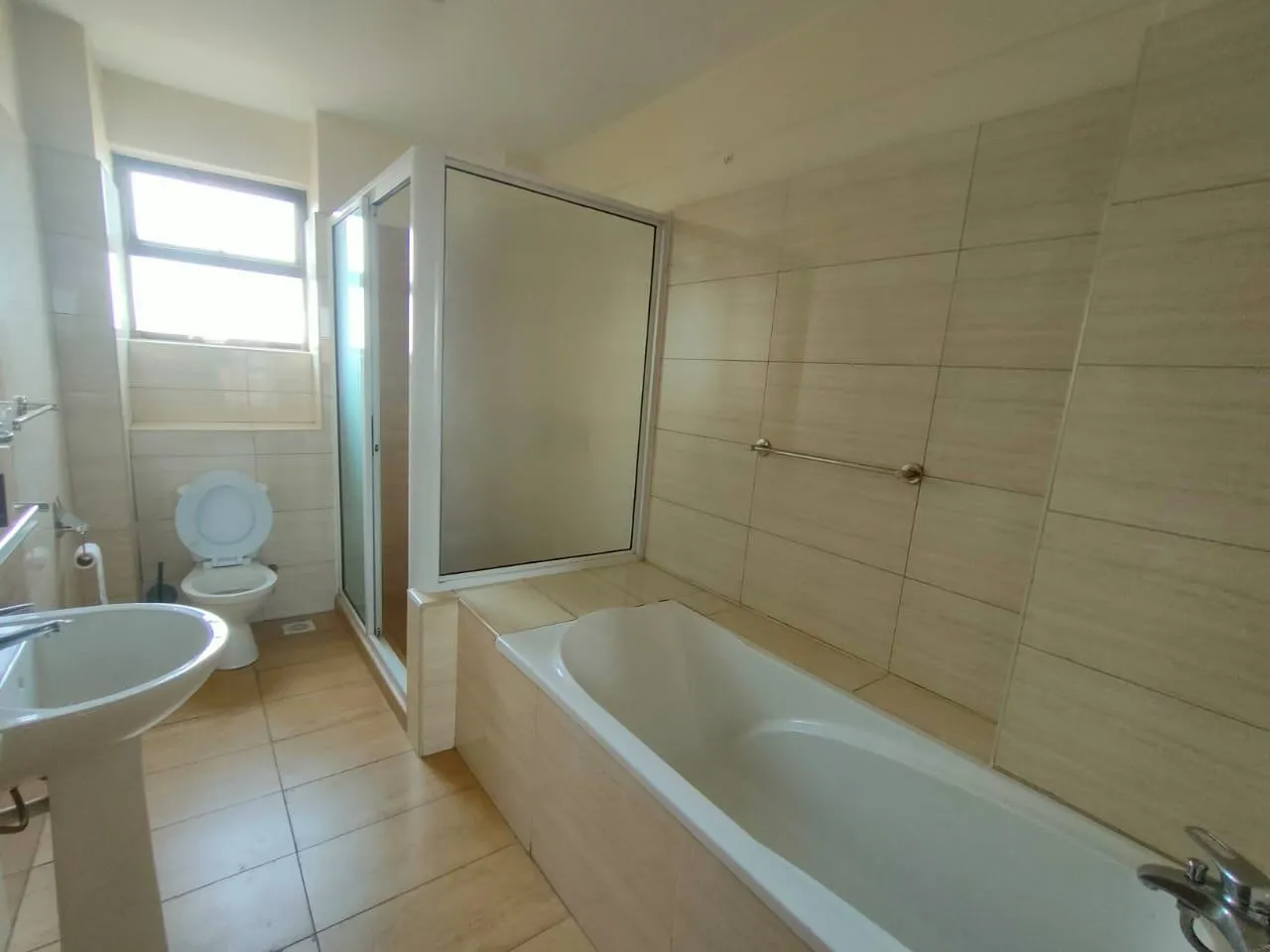 3 BEDROOM APARTMENT FOR SALE IN KILIMANI FROM KES 18 MILLION-1 3 BEDROOM APARTMENT FOR SALE IN KILIMANI FROM KES 18 MILLION-1