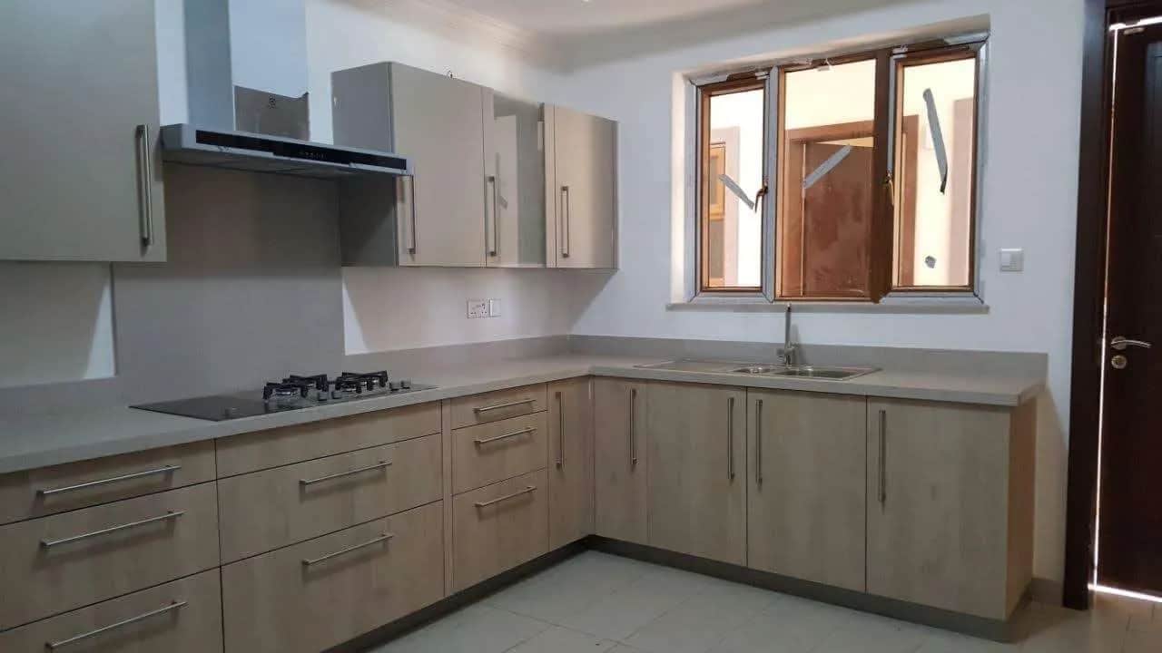 5 BEDROOM TOWNHOUSES FOR SALE IN LAVINGTON FROM KES 54 MILLION-2 5 BEDROOM TOWNHOUSES FOR SALE IN LAVINGTON FROM KES 54 MILLION-2