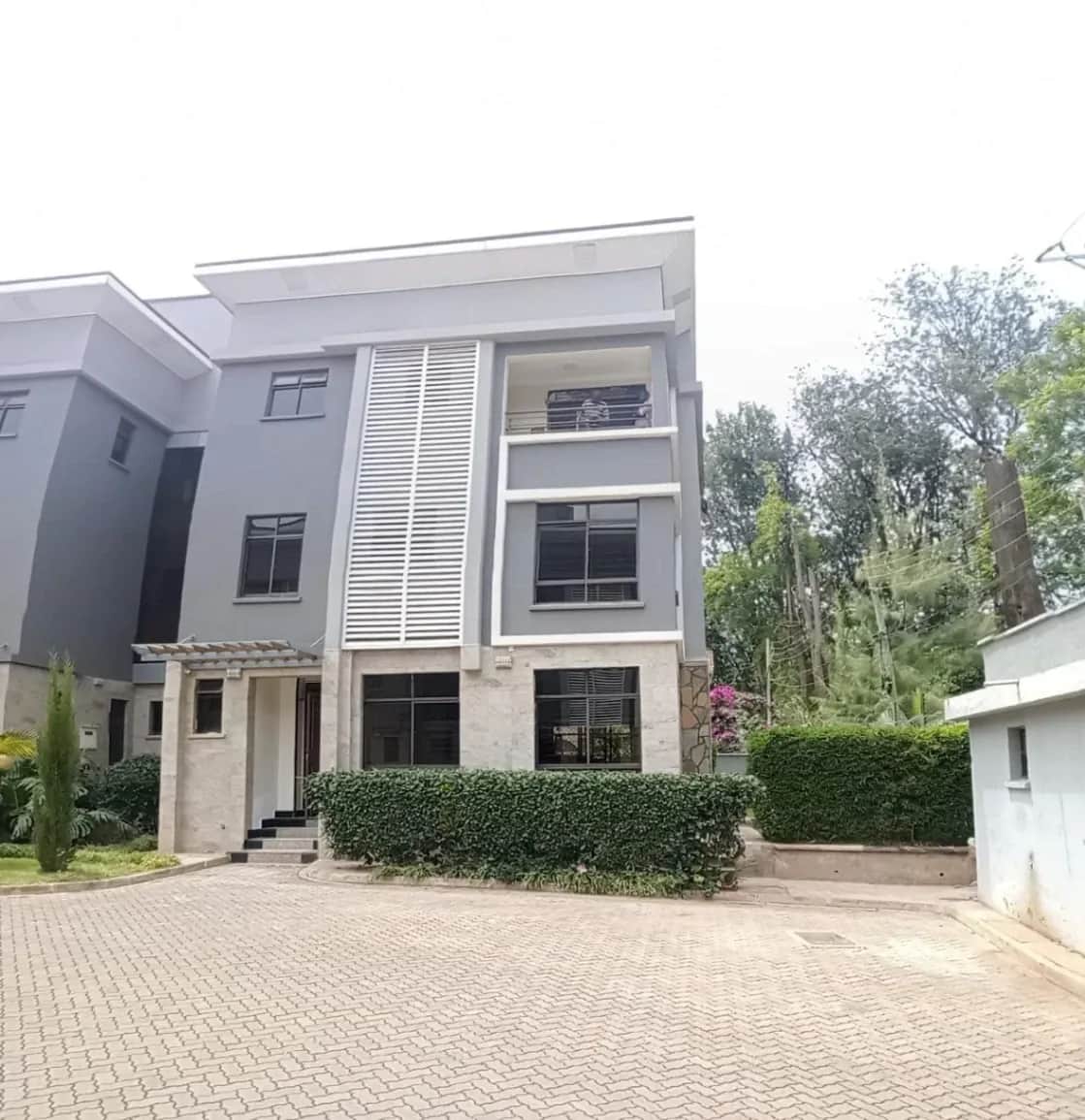 5 BEDROOM TOWNHOUSES FOR SALE IN LAVINGTON FROM KES 70 MILLION 5 BEDROOM TOWNHOUSES FOR SALE IN LAVINGTON FROM KES 70 MILLION
