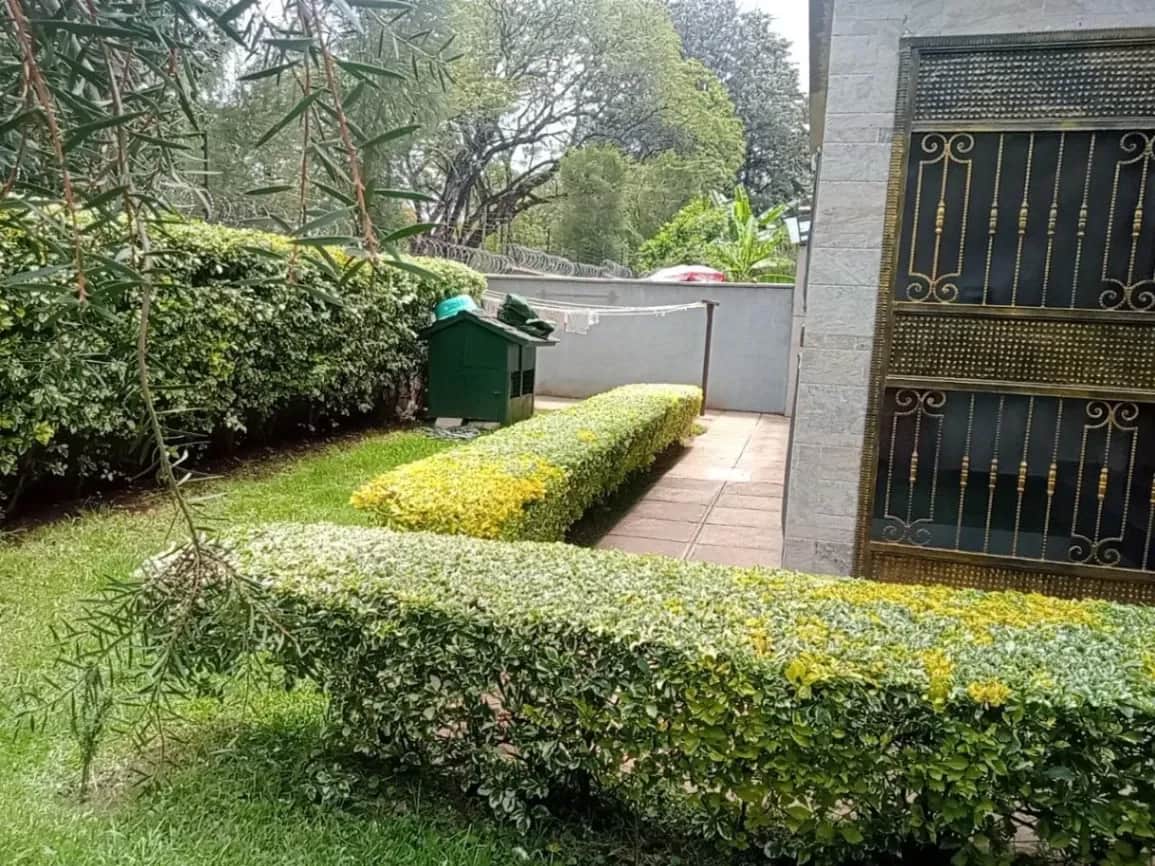 5 BEDROOM TOWNHOUSES FOR SALE IN LAVINGTON FROM KES 70 MILLION-1 5 BEDROOM TOWNHOUSES FOR SALE IN LAVINGTON FROM KES 70 MILLION-1